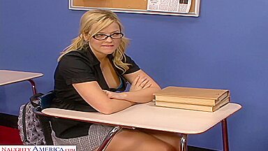 Alexis Texas fucks in classroom / 26.11.2019